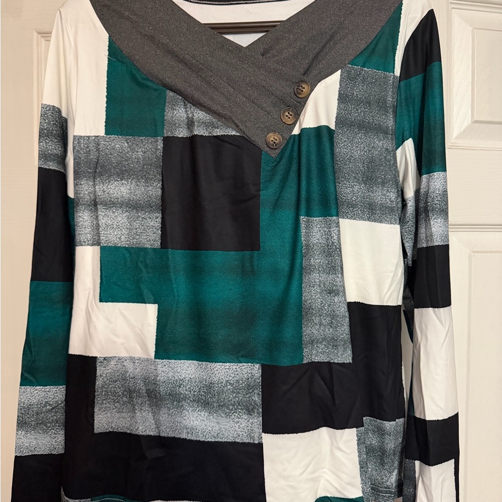 Women's Geometric Patchwork Top
